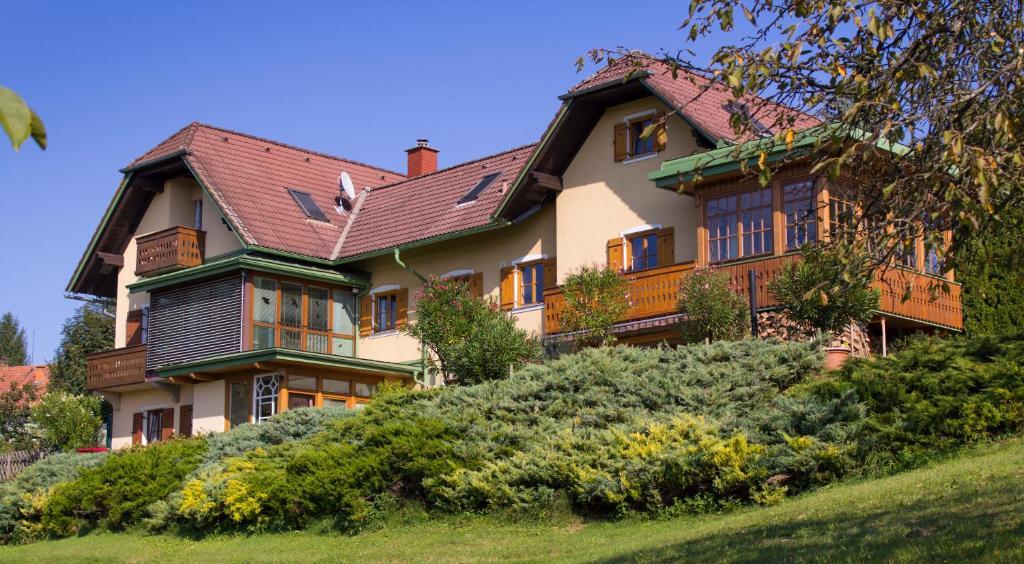 Ferienwohnungen Soravia Gamlitz Zewnętrze zdjęcie